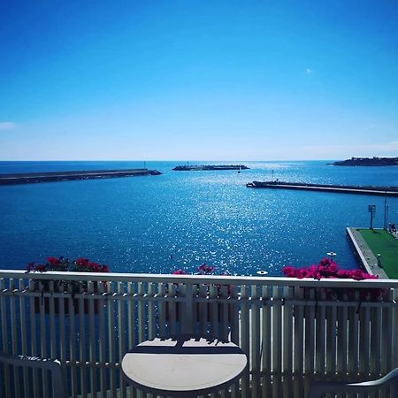 B&B La Baia Sea Rooms Bisceglie Exteriér fotografie