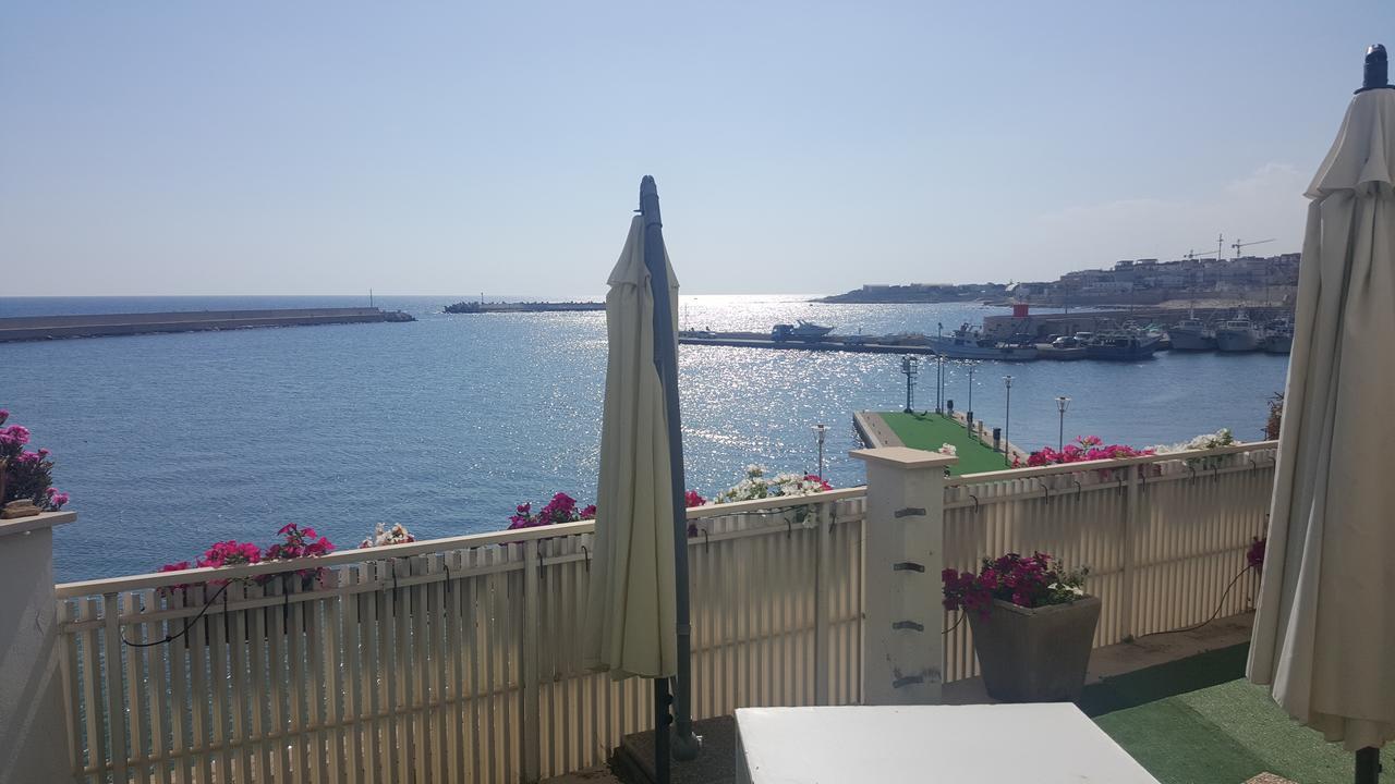 B&B La Baia Sea Rooms Bisceglie Exteriér fotografie