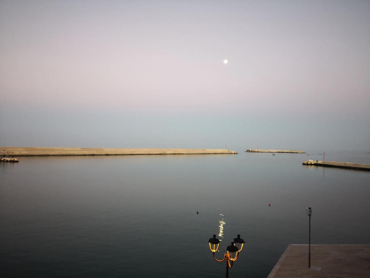B&B La Baia Sea Rooms Bisceglie Exteriér fotografie